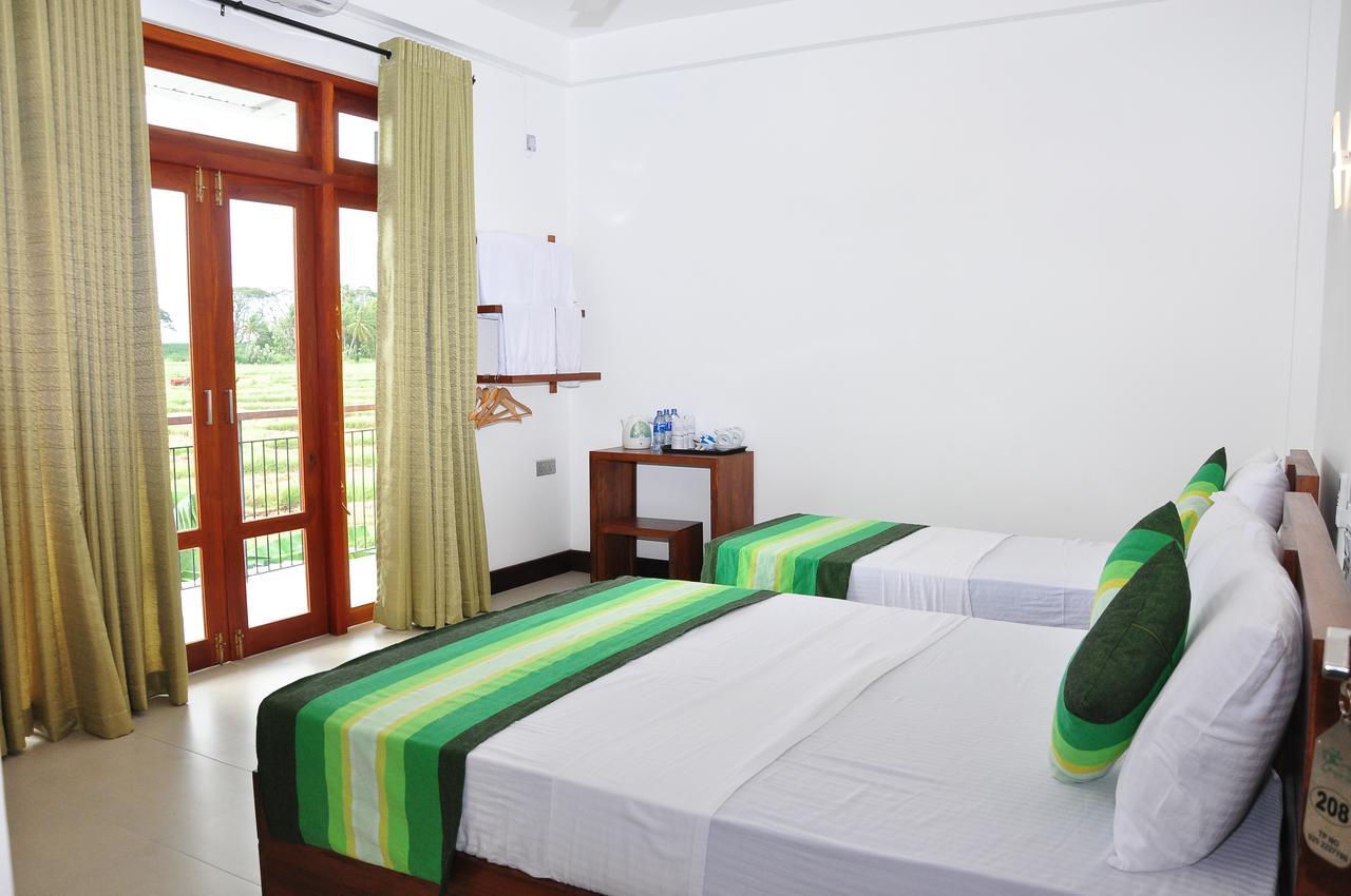Green View Resort - Анурадхапура Экстерьер фото